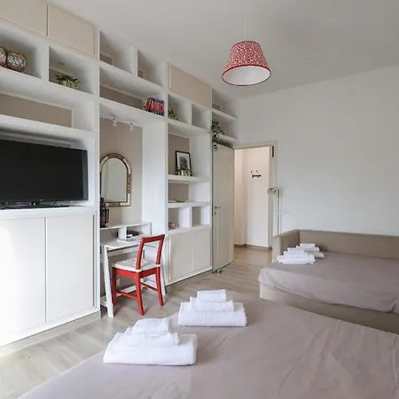 3 Stops From The Colosseum - Cozy Apartment Apartment *